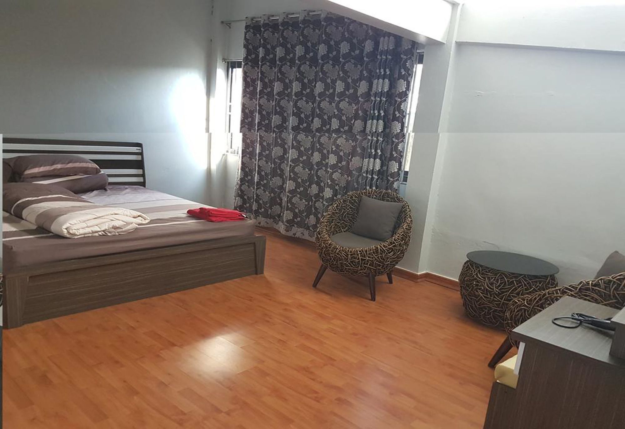Bar 184 Party Hostel (Adults Only) Чианг Рай Екстериор снимка