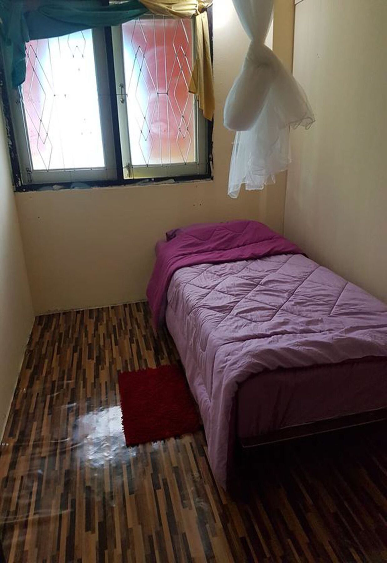 Bar 184 Party Hostel (Adults Only) Чианг Рай Екстериор снимка